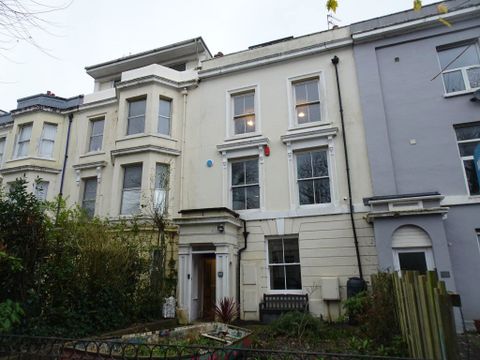 Devonport Road, Plymouth, Devon PL1