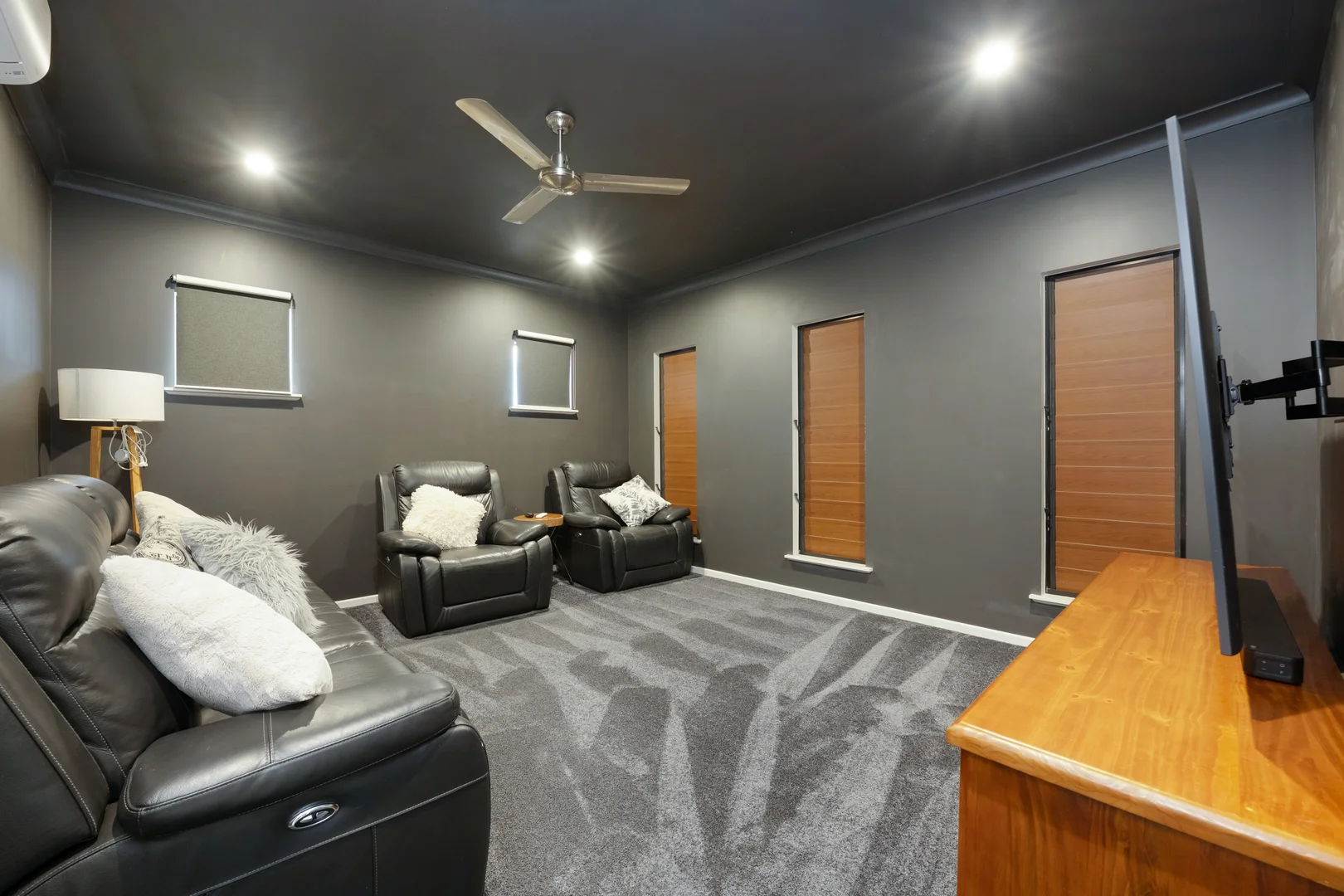 Additional image 5 of 11 Holbourne Street, Bushland Beach QLD 4818