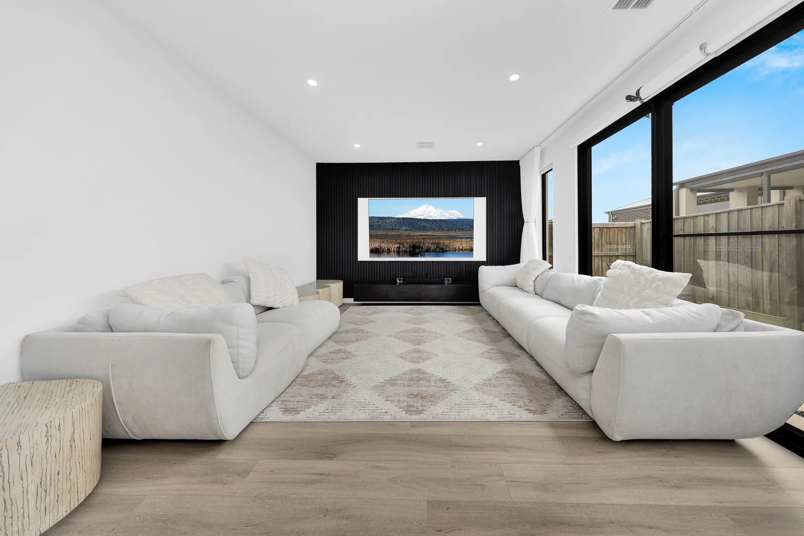 140 Golf Links Drive, Beveridge VIC 3753 photo 4