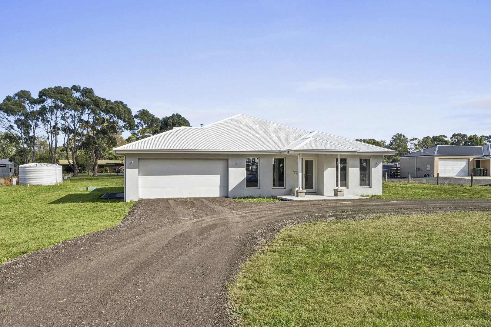 Additional image 2 of 44 Mills Road, Cobden VIC 3266