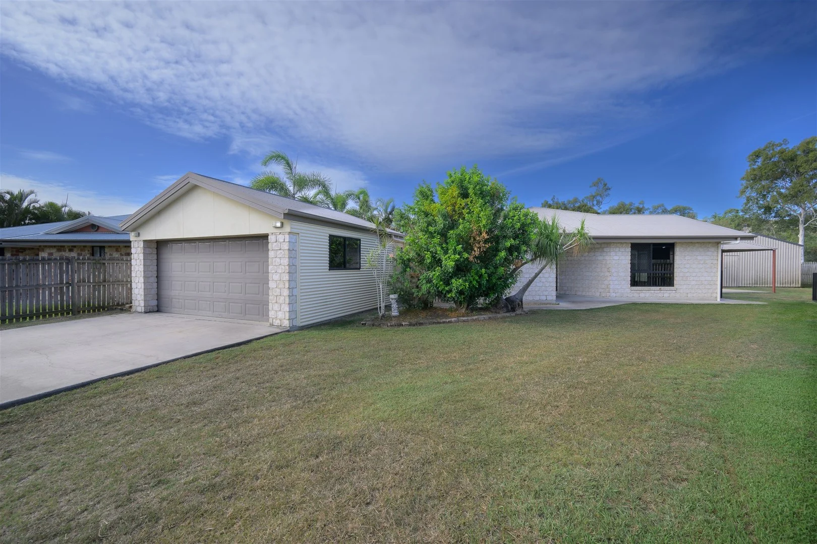 11 Jooloo Court, Kin Kora QLD 4680