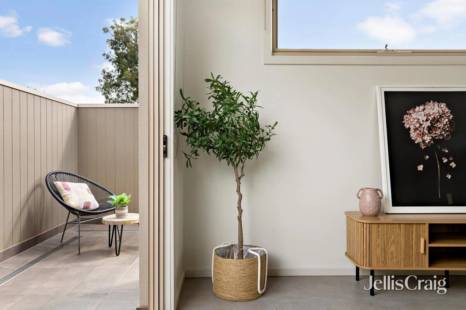 Additional image 9 of 2/5 Donald Avenue, Essendon VIC 3040