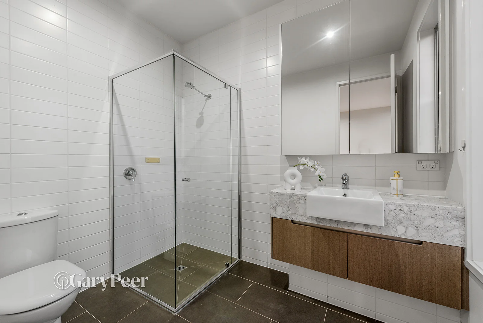 Additional image 10 of 4/41 Coorigil Road, Carnegie VIC 3163