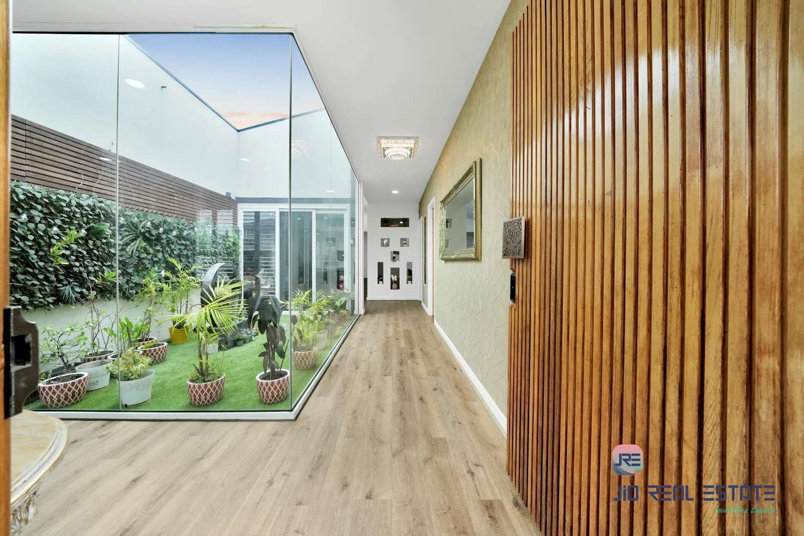 Additional image 3 of 13 Longshanks Street, Thornhill Park VIC 3335