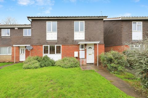 Overton Walk, Wolverhampton, West Midlands WV4
