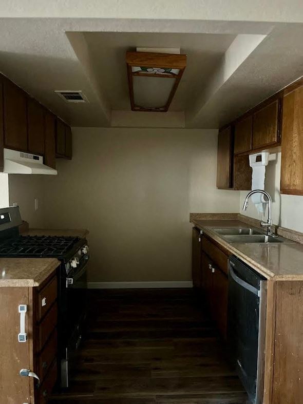 2469 W. Acacia Avenue, Hemet, CA, 92543