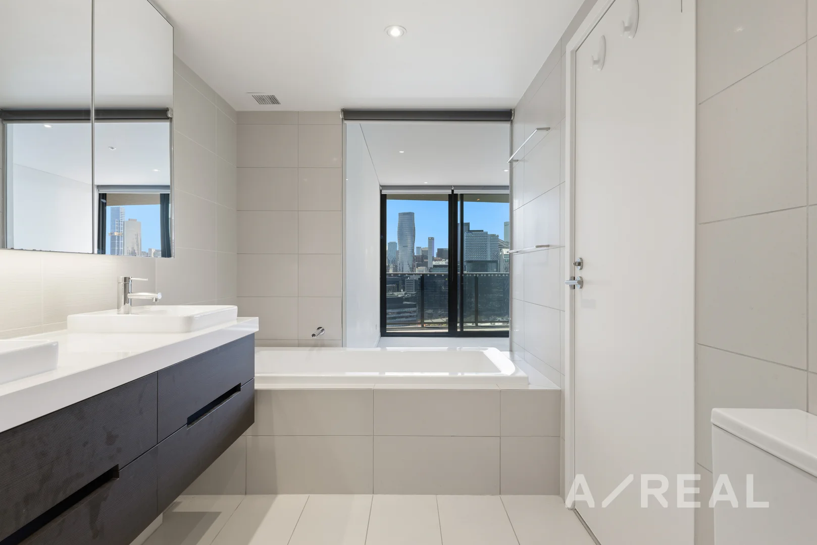 Additional image 6 of 2803/100 Lorimer Street, Docklands VIC 3008