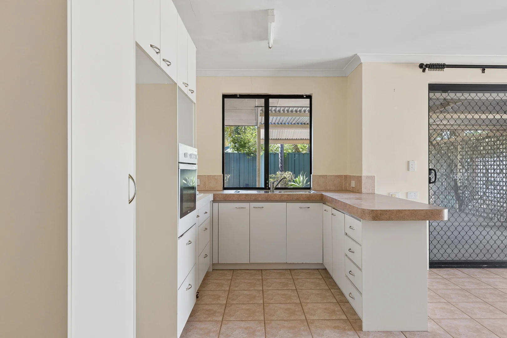 Additional image 5 of 19 Manya Close, Greenfields WA 6210
