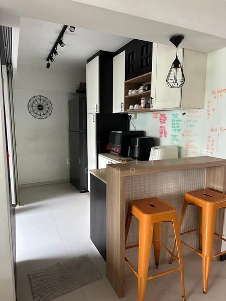 539 Serangoon North Avenue 4 photo 4