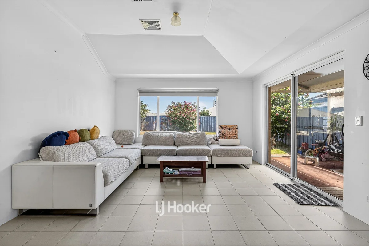 67 Glenfield Drive, Australind WA 6233 photo 5