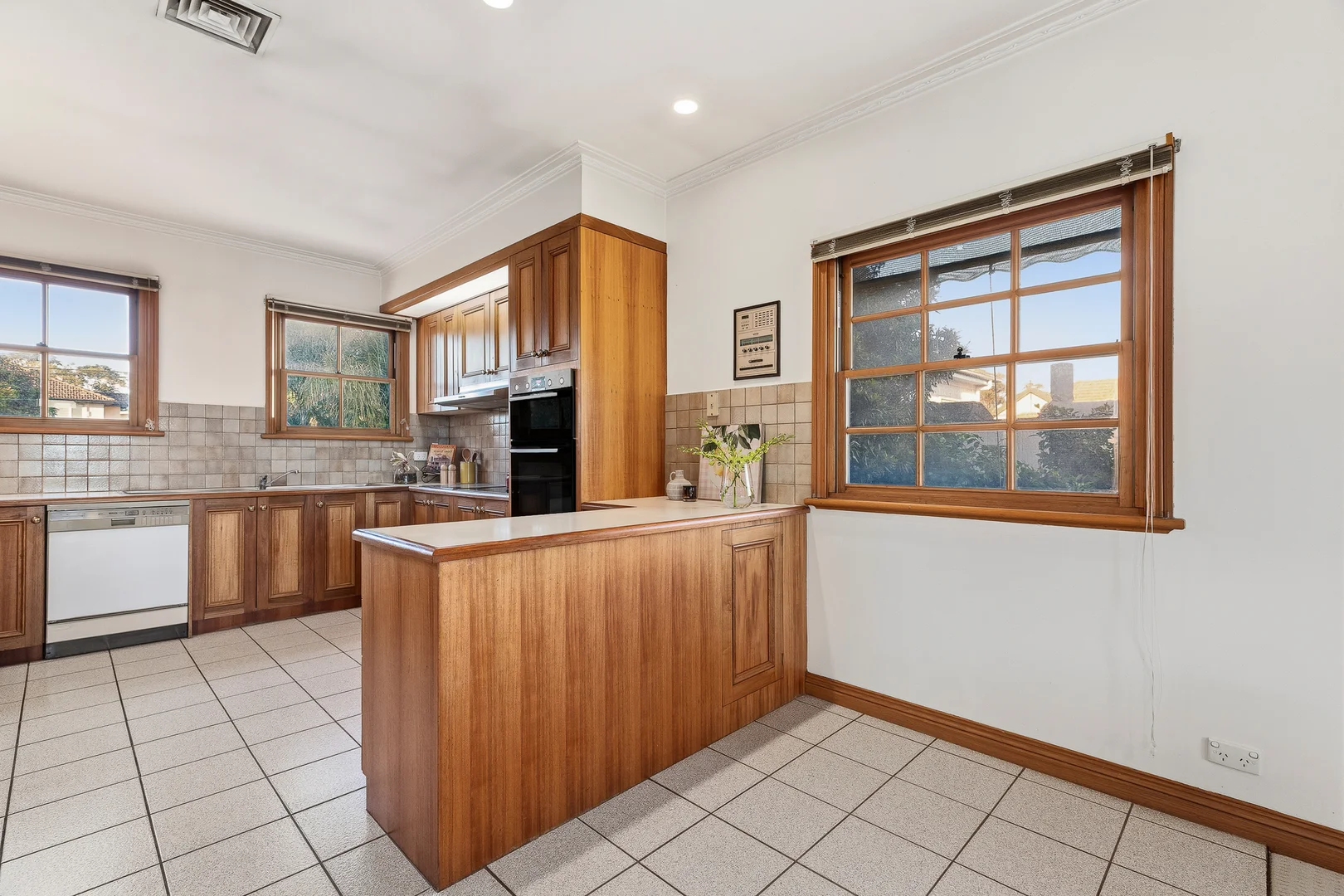Additional image 9 of 34 Iona Street, Black Rock VIC 3193