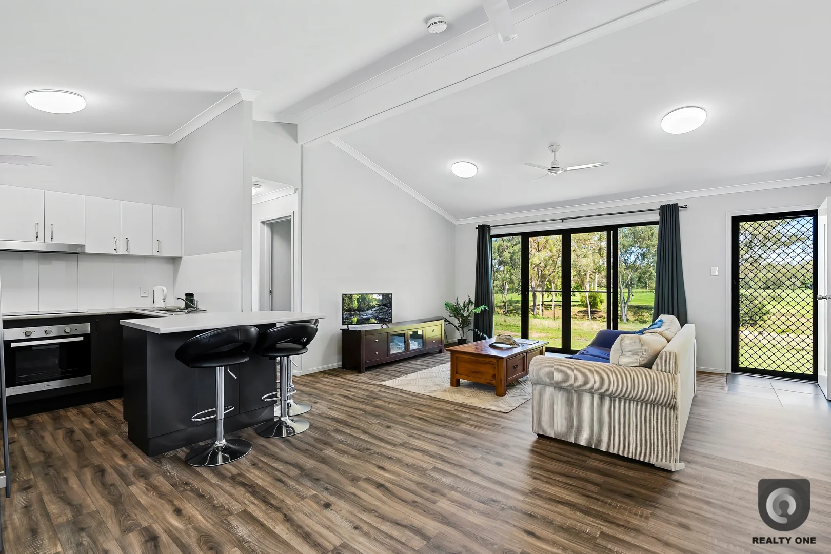 197 Brickworks Road, Bushley QLD 4702 photo 5