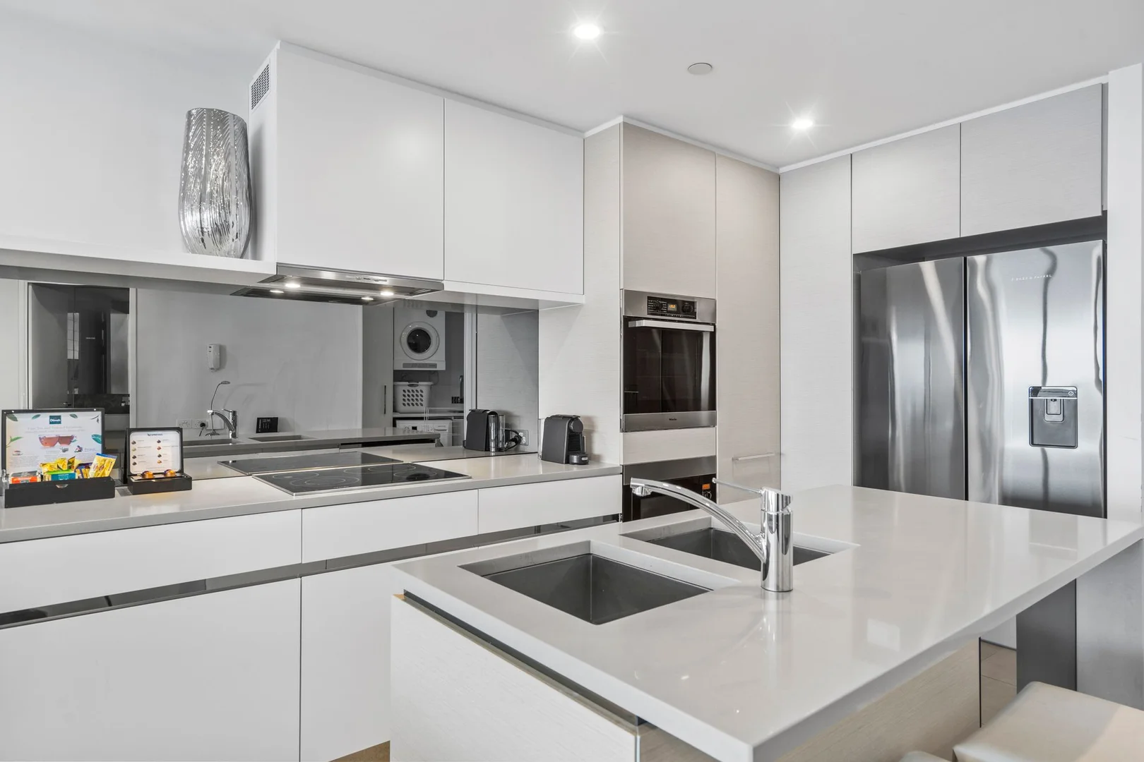 Additional image 19 of 4302/4 The Esplanade, Surfers Paradise QLD 4217