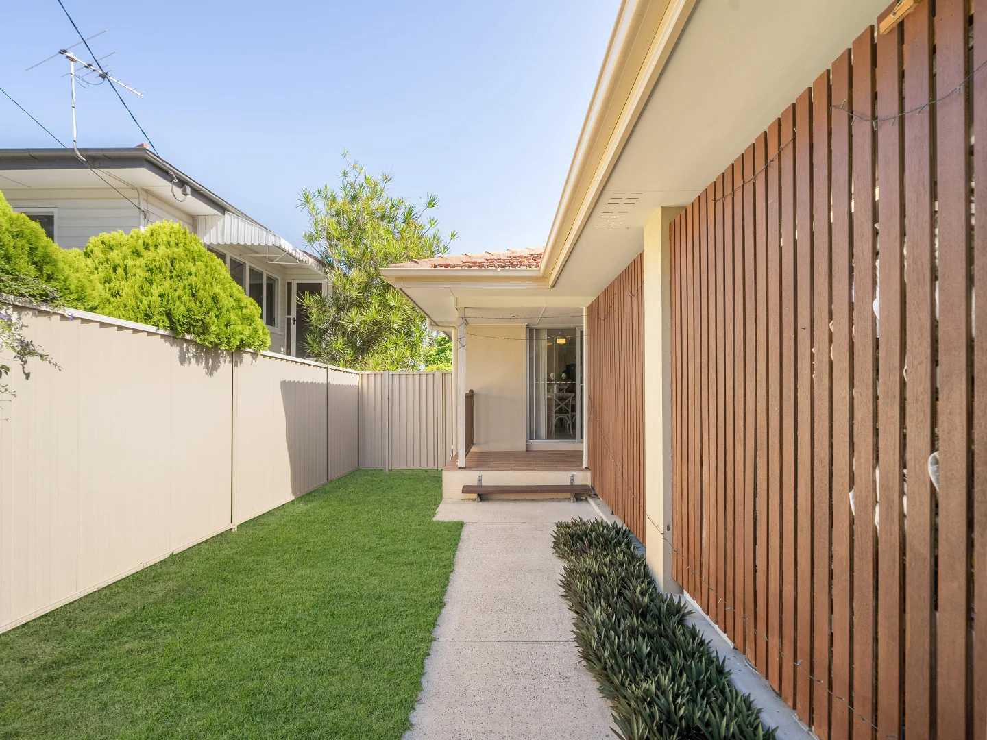63 Sorrento Street, Margate QLD 4019 photo 2