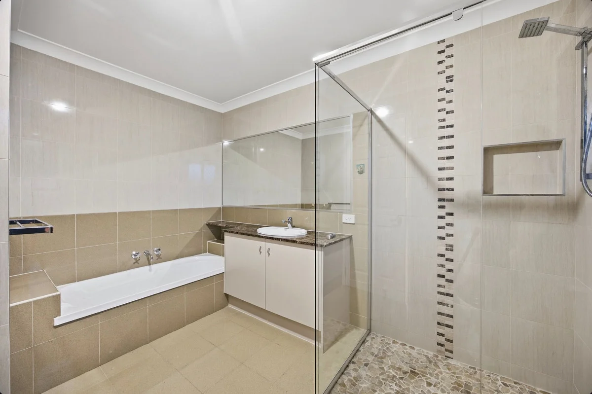 Additional image 18 of 91 Arun Drive, Arundel QLD 4214