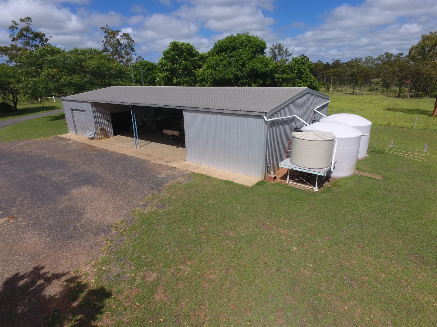 895 Rubyvale/Clermont Rd, Clermont QLD 4721 photo 2