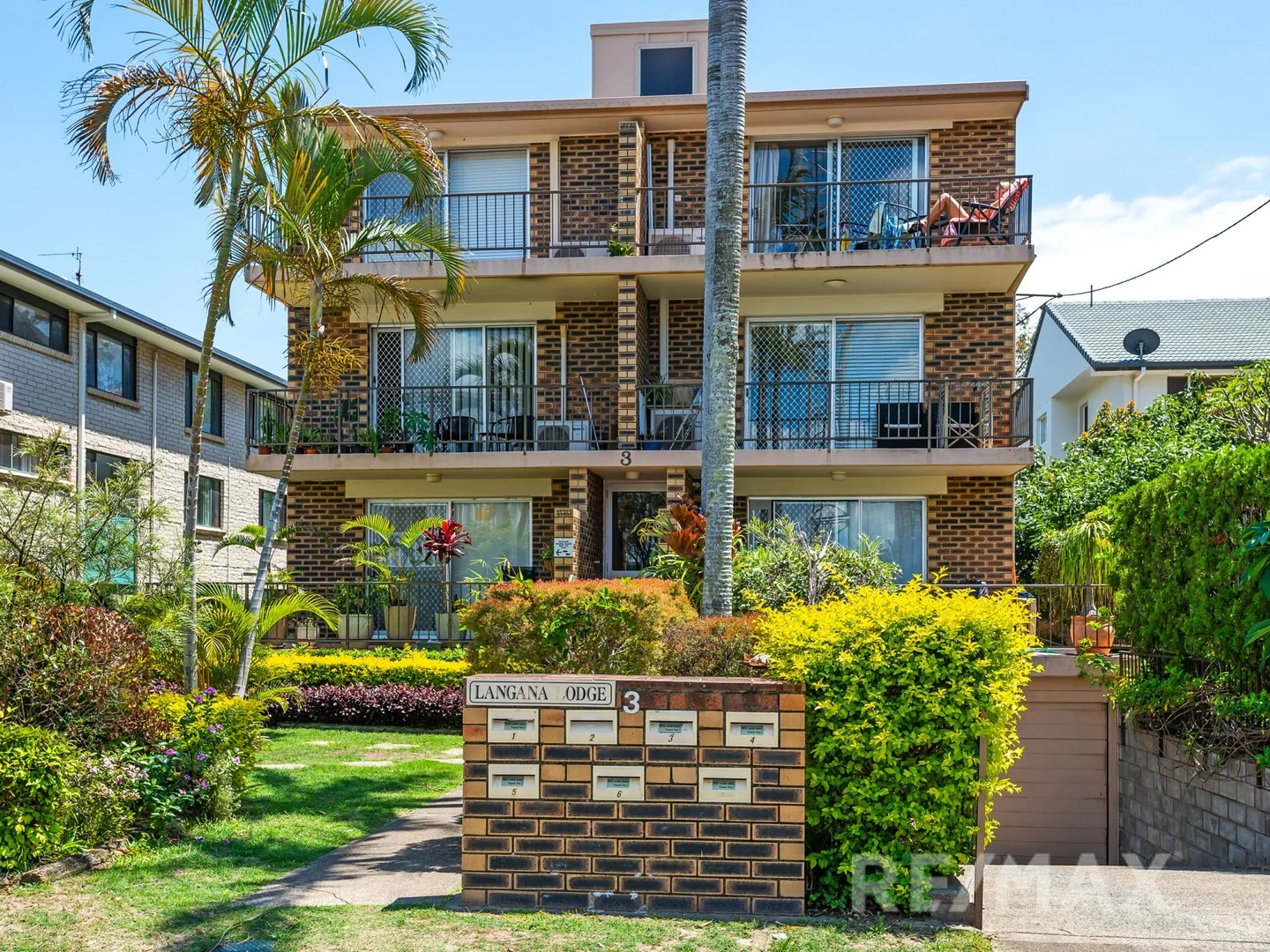 6/3 Rosewood Avenue, Broadbeach QLD 4218