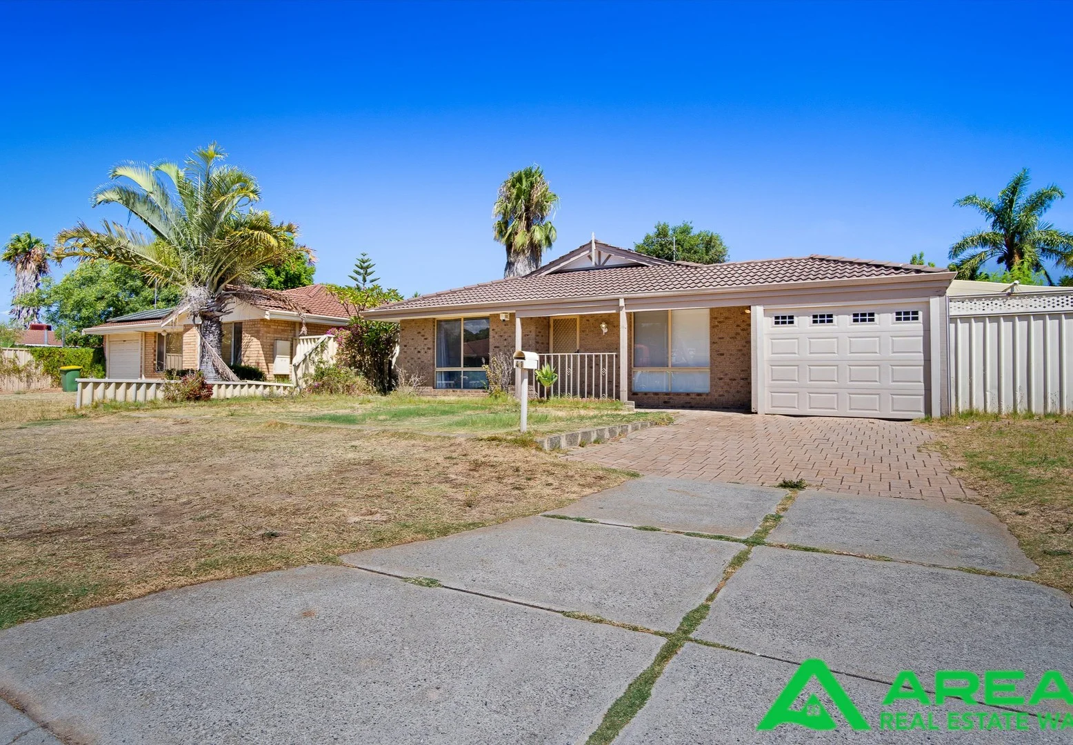 41 PHOENIX DR, Kenwick WA 6107