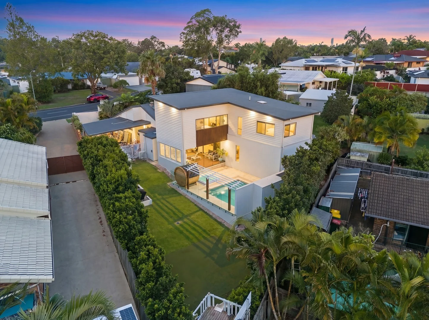 18 Kallaroo Crescent, Ashmore QLD 4214