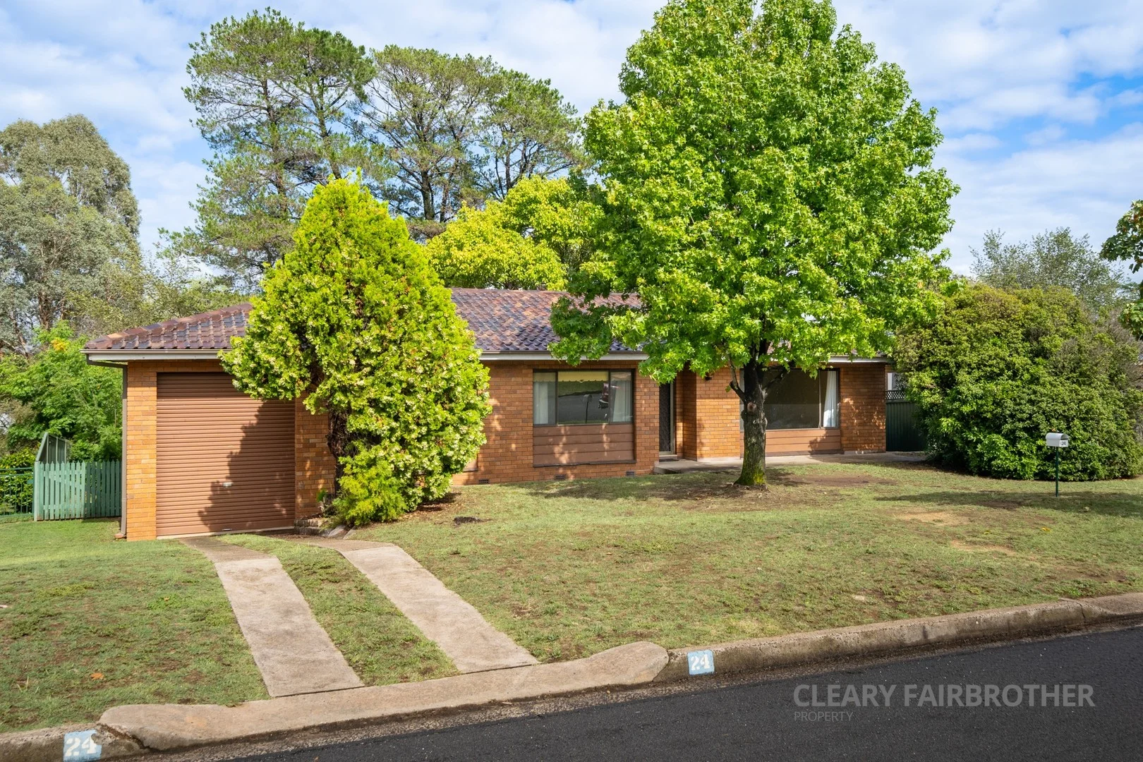 24 Barina Parkway, Kelso NSW 2795