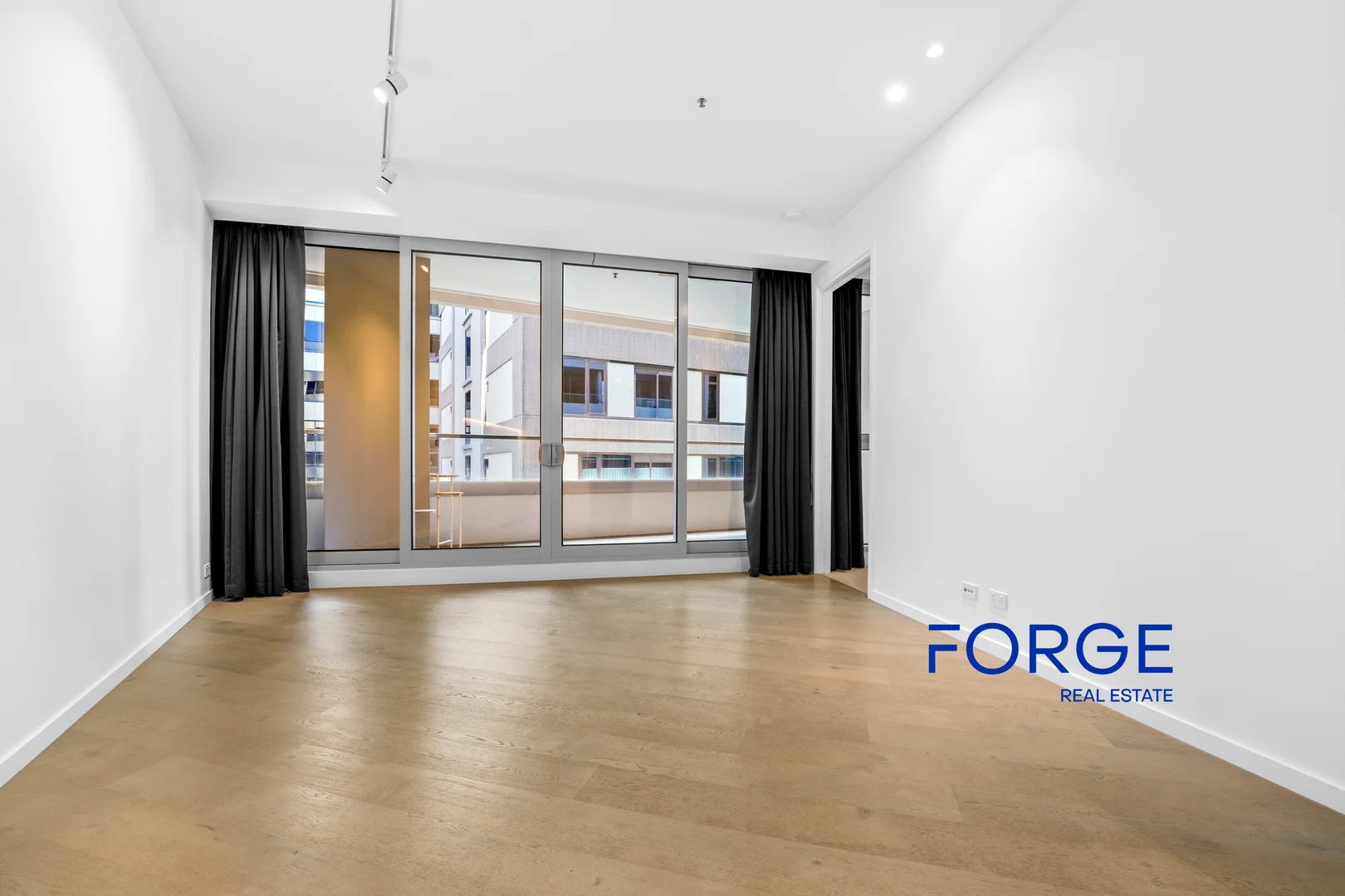 Additional image 3 of 206/499 St Kilda Road, Melbourne VIC 3004