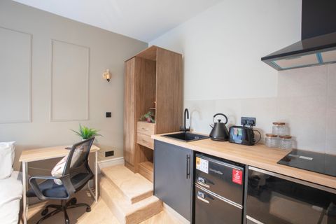 Room 4, Osmaston Road DE24, Studio to rent
