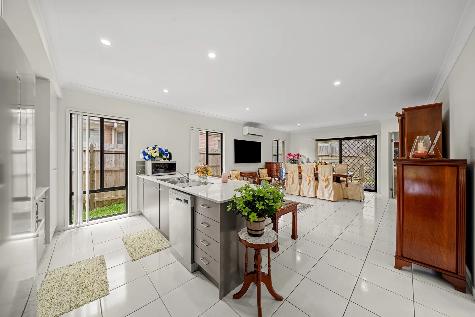 42 Tribeca Circuit, Coomera QLD 4209 photo 5