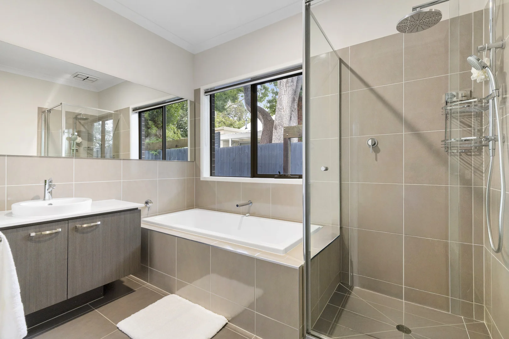 Additional image 8 of 33 Hull Road, Croydon VIC 3136