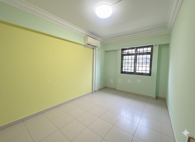 411 Sembawang Drive photo 4