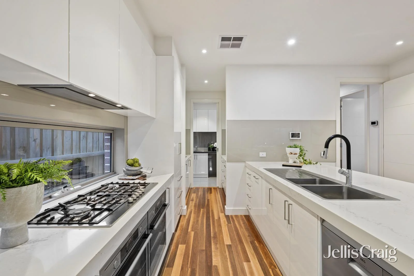 1B Rose Avenue, Bulleen VIC 3105 photo 3