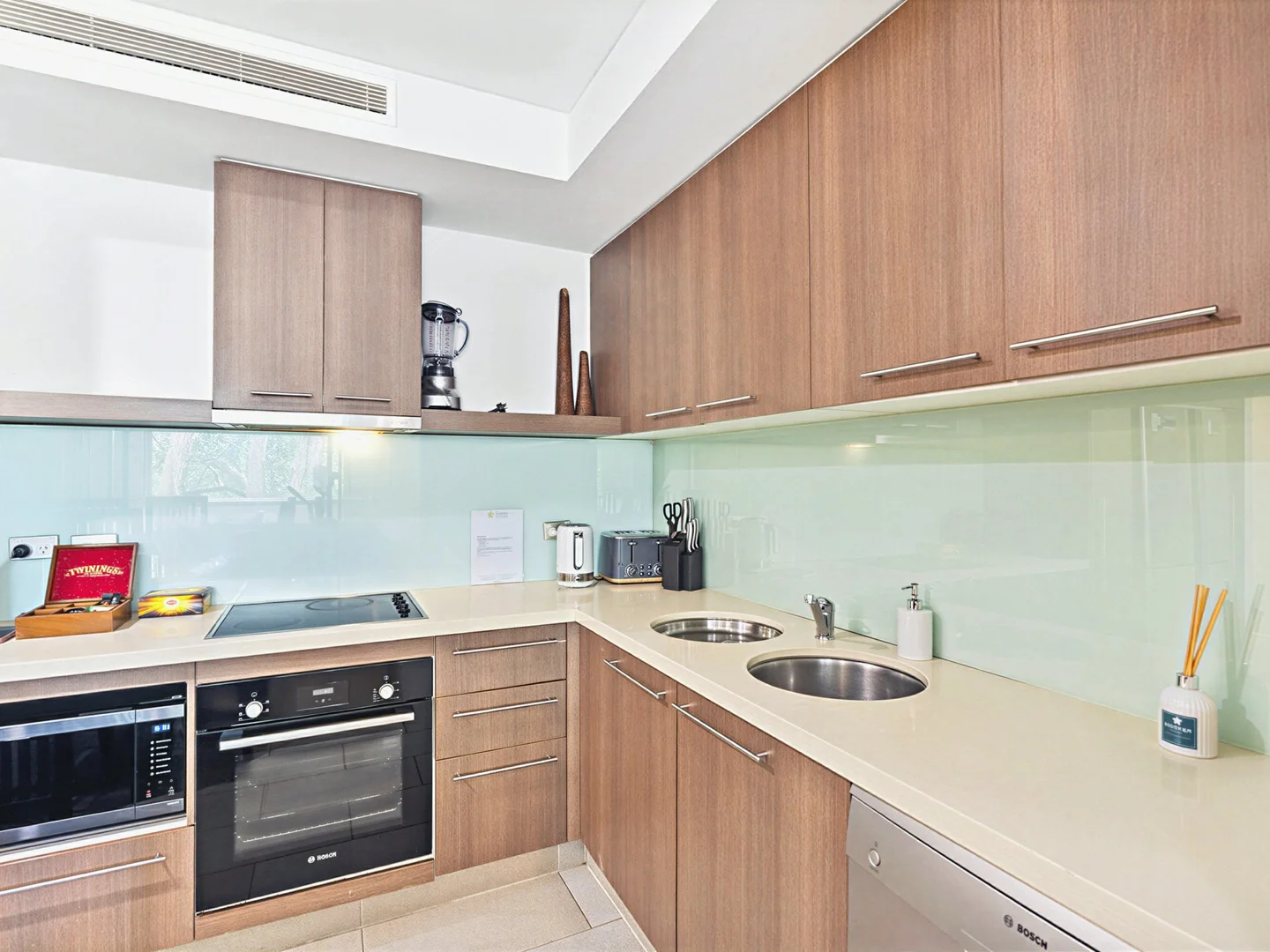 Additional image 3 of 314-315/5 Triton Street, Palm Cove QLD 4879