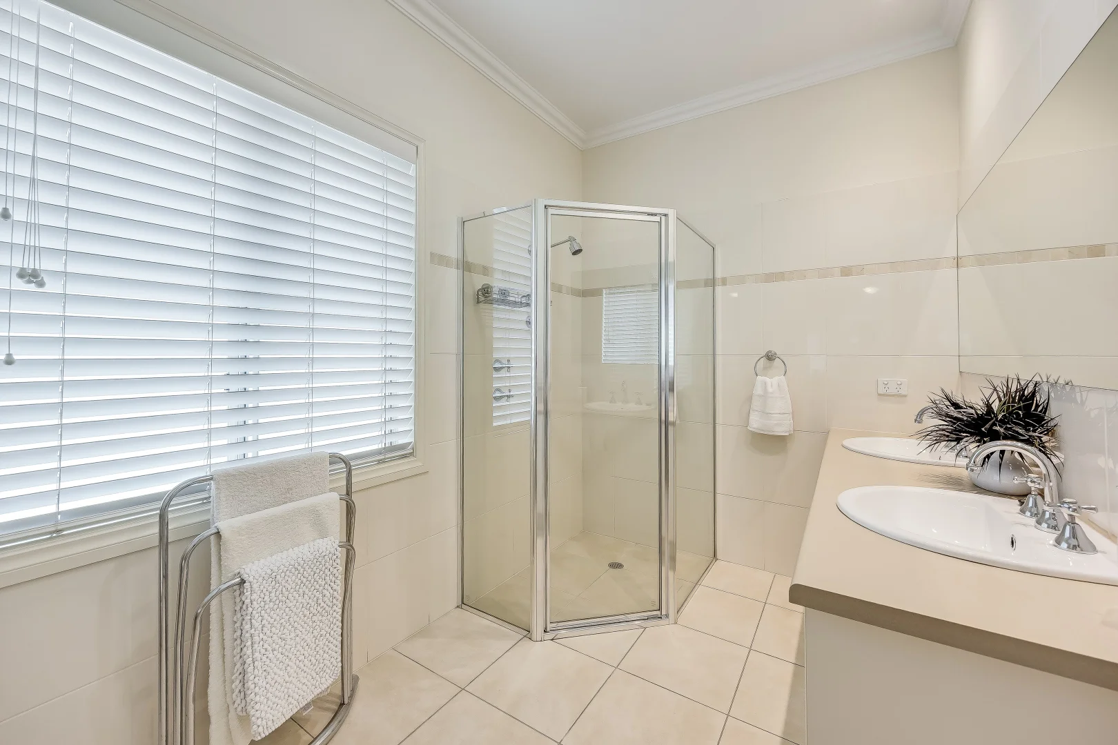 Additional image 19 of 36 Onkaparinga Road, Bridgewater SA 5155