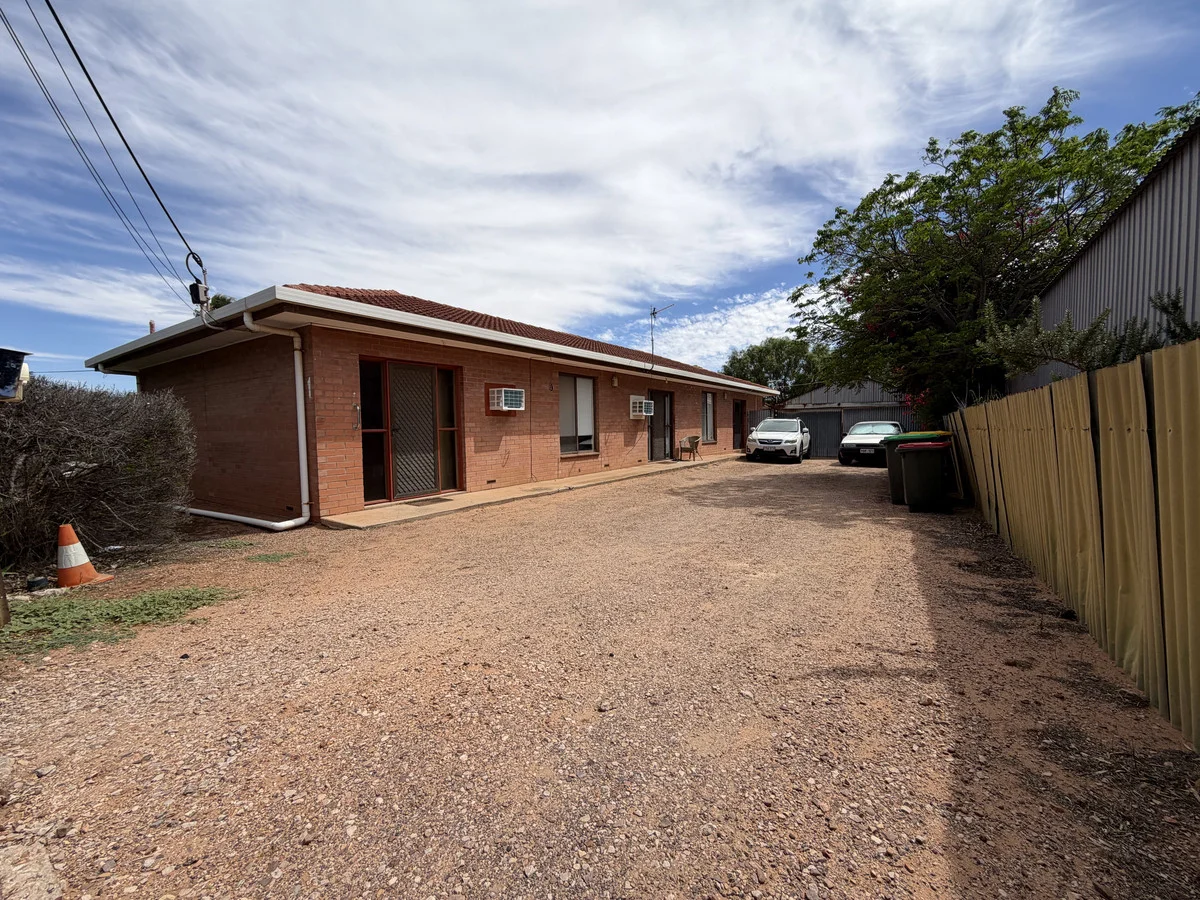 Units 1-3/1 Newton Street, Port Augusta SA 5700