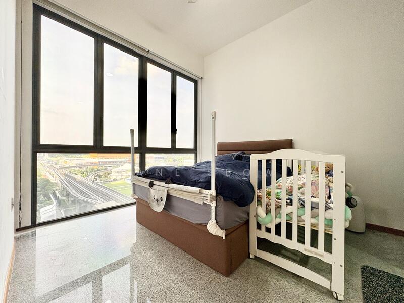 71 Punggol Central photo 2
