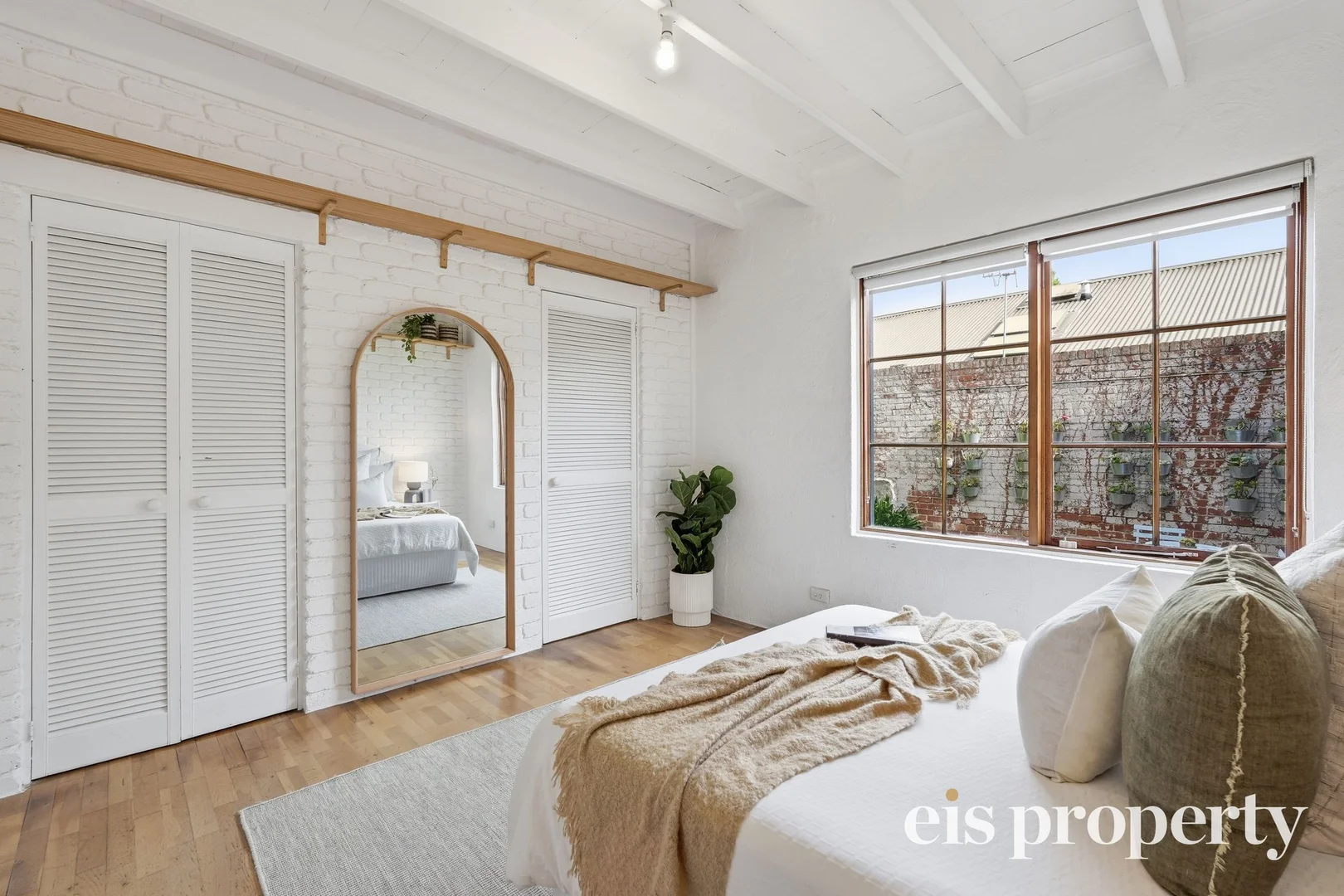 Additional image 14 of 3/4 Boa Vista Road, New Town TAS 7008