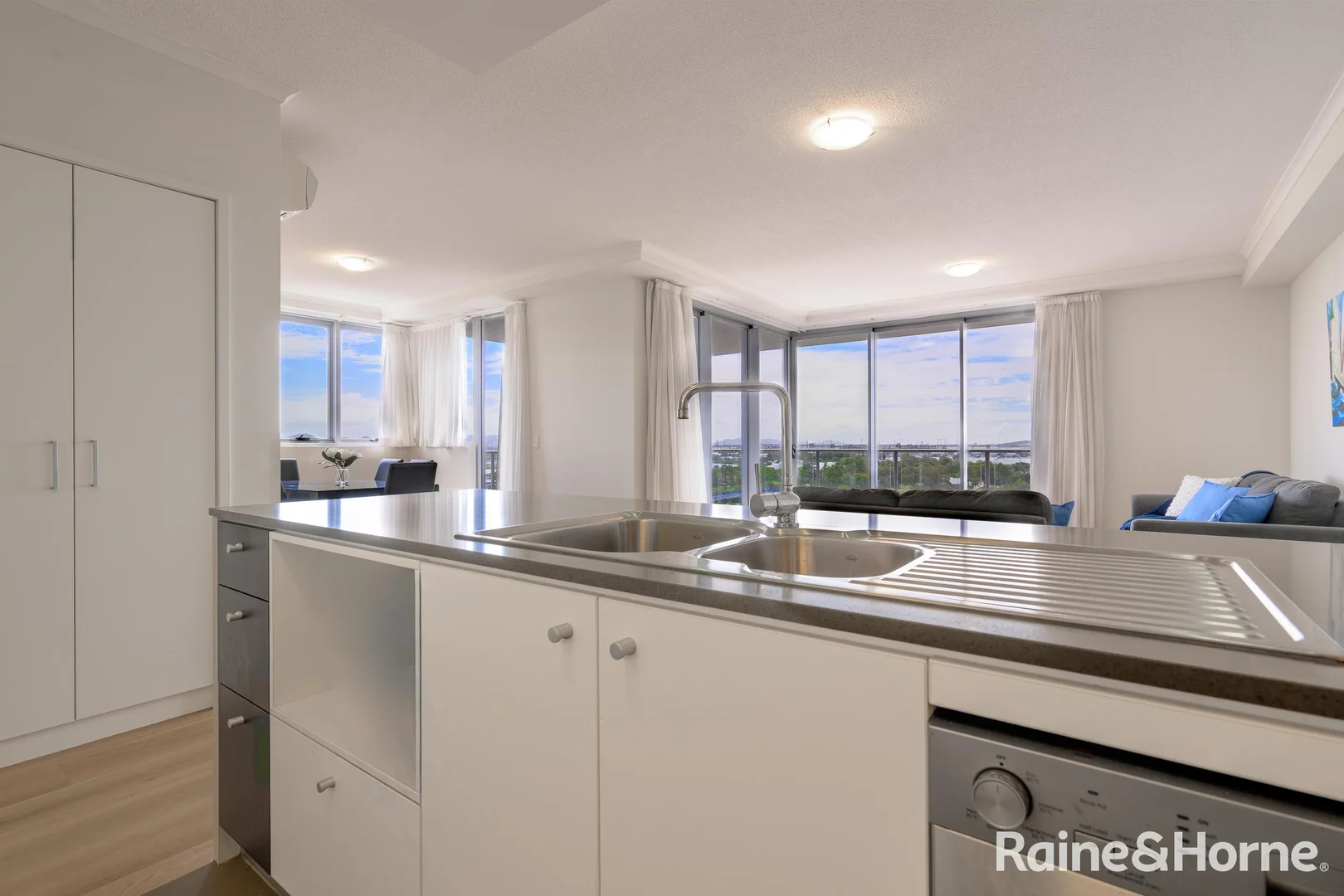 Additional image 7 of 61/30 Goondoon Street, Gladstone Central QLD 4680