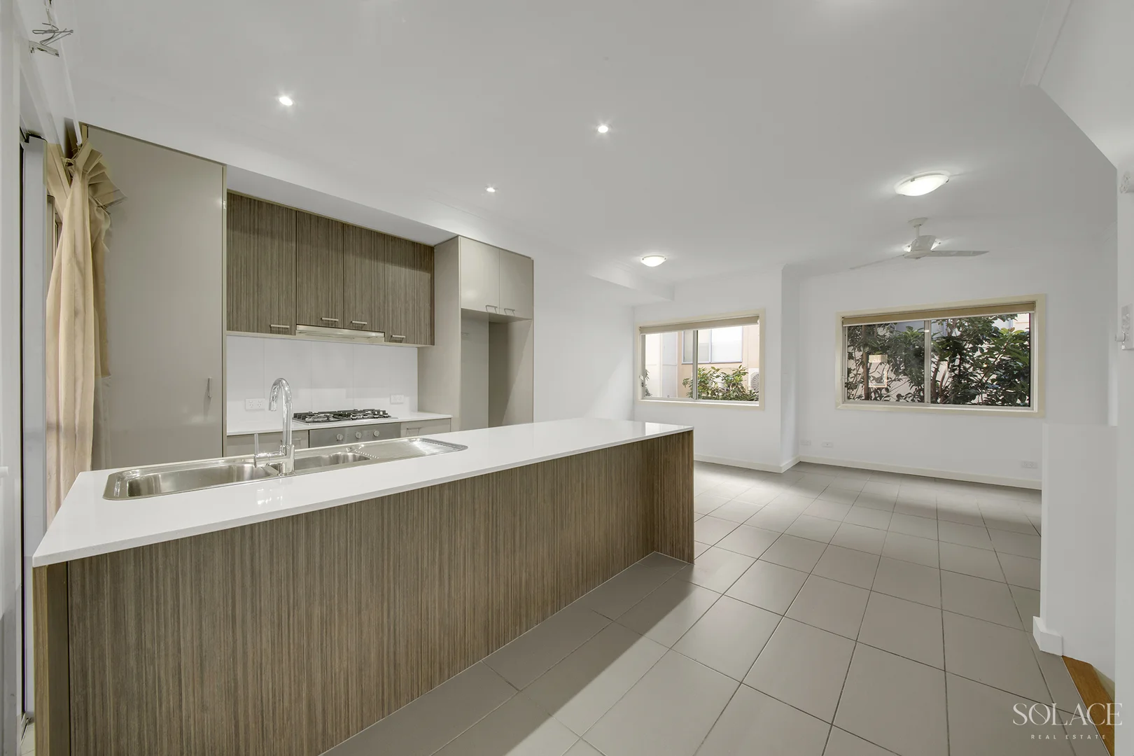 Additional image 6 of 14/10-12 Flinders Street, West Gladstone QLD 4680