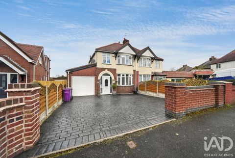 Canterbury Road, Wolverhampton WV4