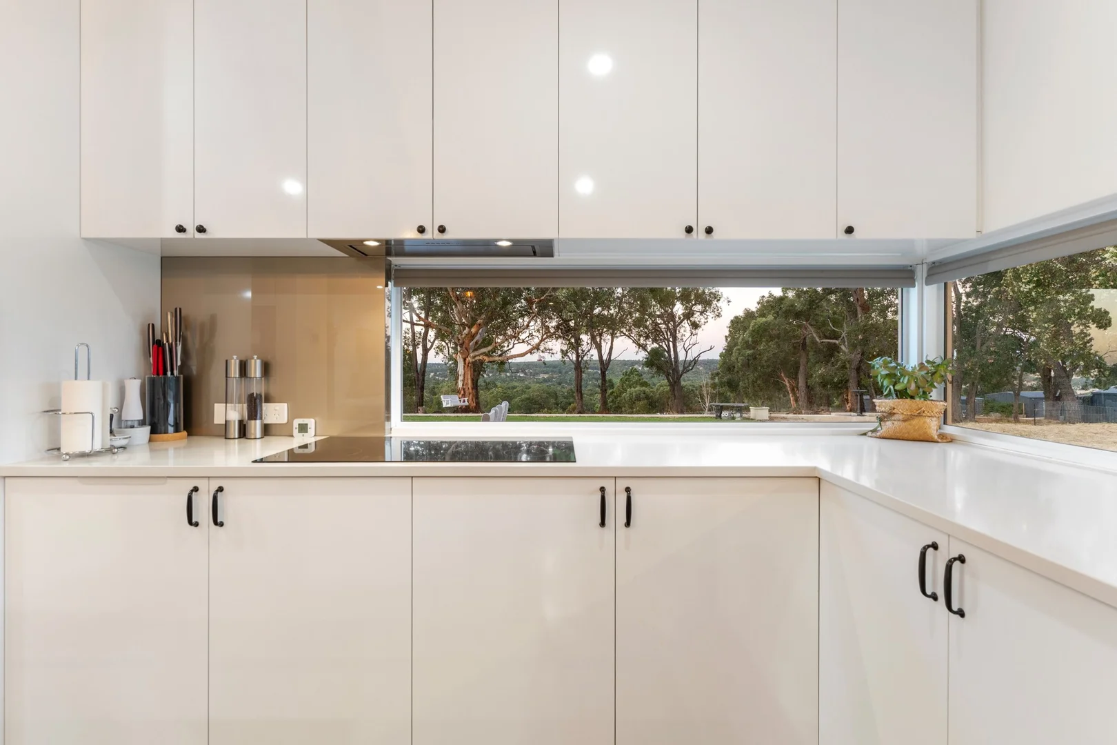 Additional image 11 of 77 Citron Way, Lower Chittering WA 6084