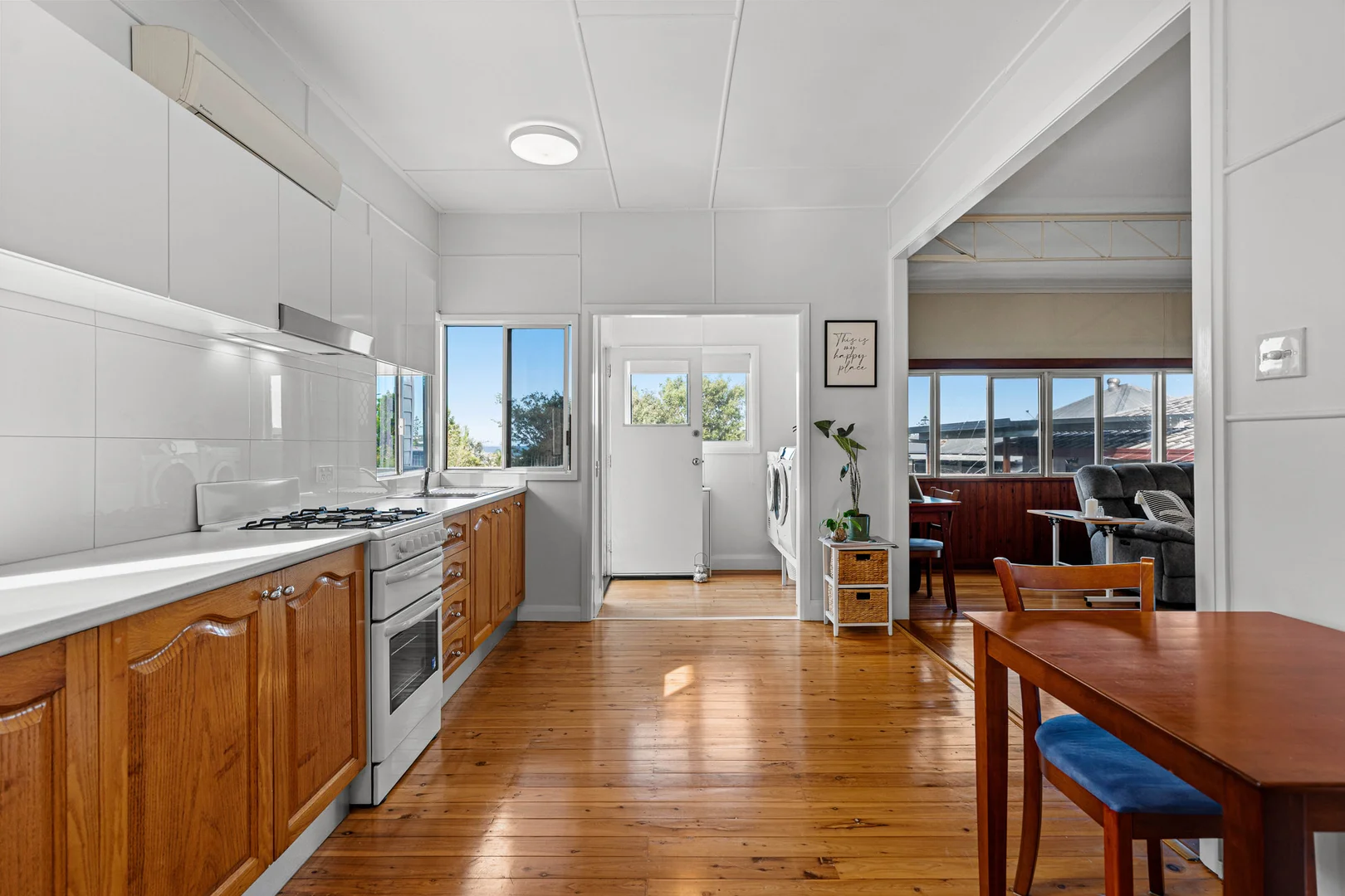 Additional image 4 of 49 Wassell Street, Wynnum QLD 4178