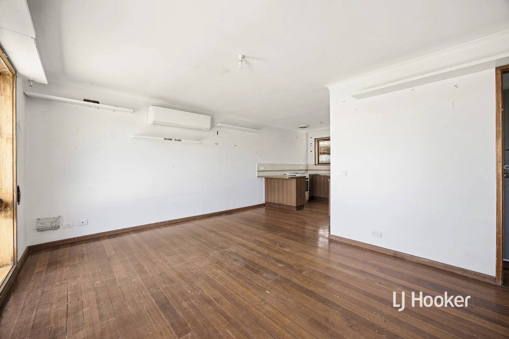 Additional image 5 of 2/13 Mambourin Street, Werribee VIC 3030