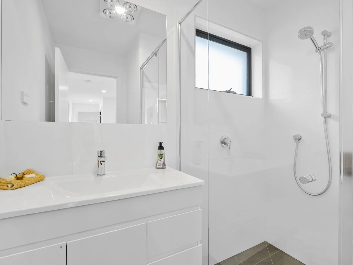 Additional image 10 of 245 Roslyn Avenue, Blackmans Bay TAS 7052
