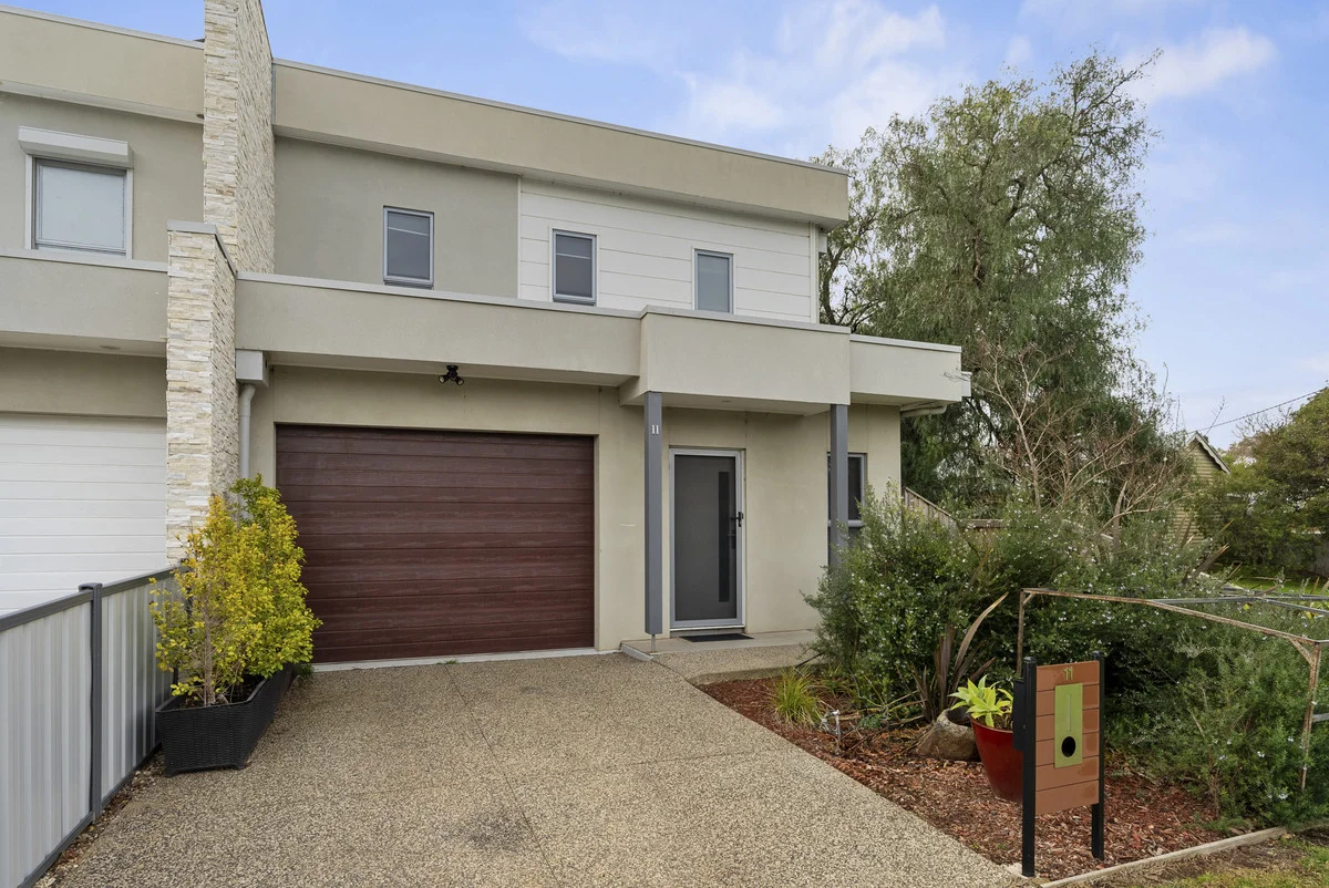 11 Lodge Street, Maddingley VIC 3340