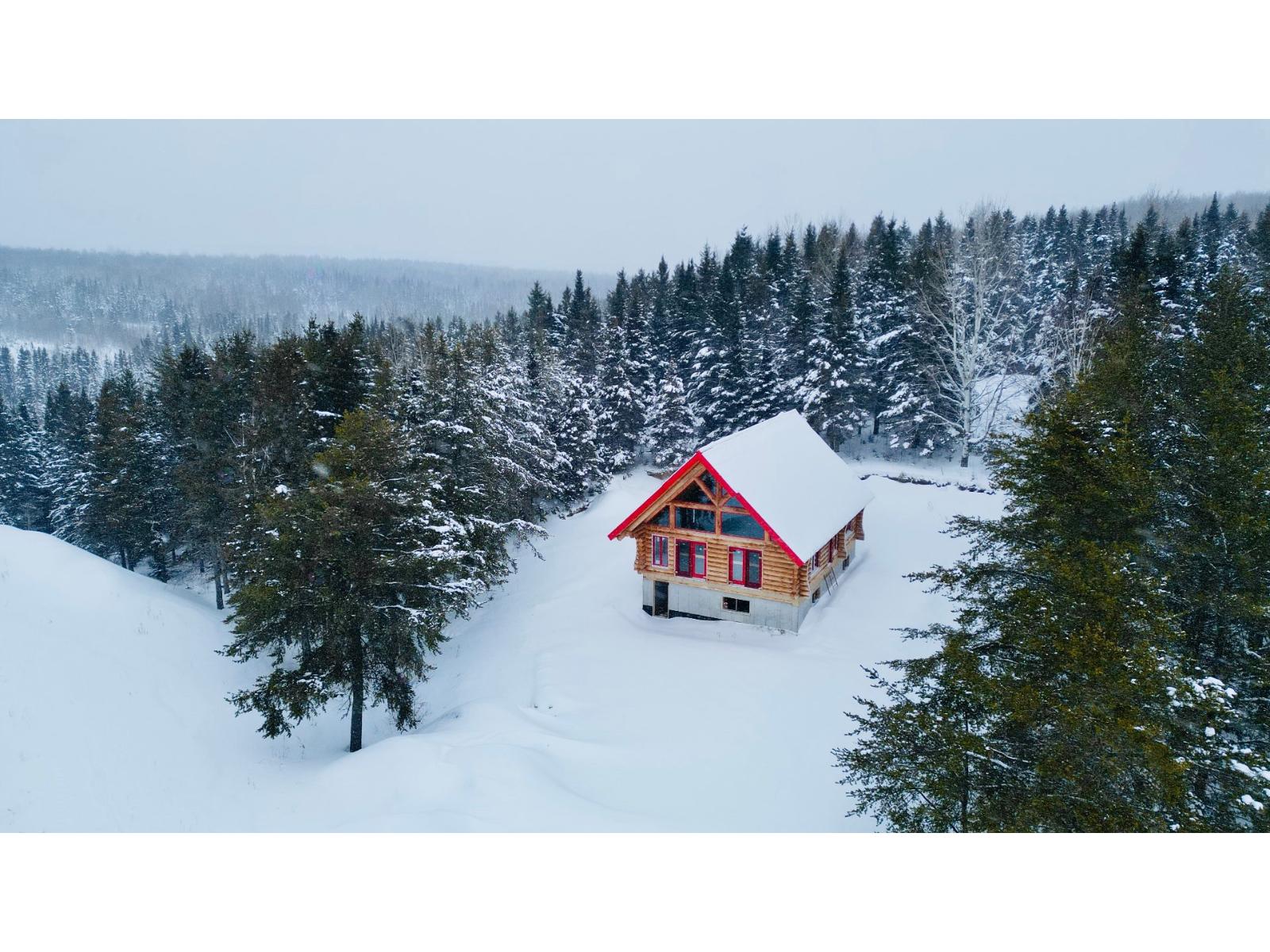 34 Ch. de la Rivière-Verte O.