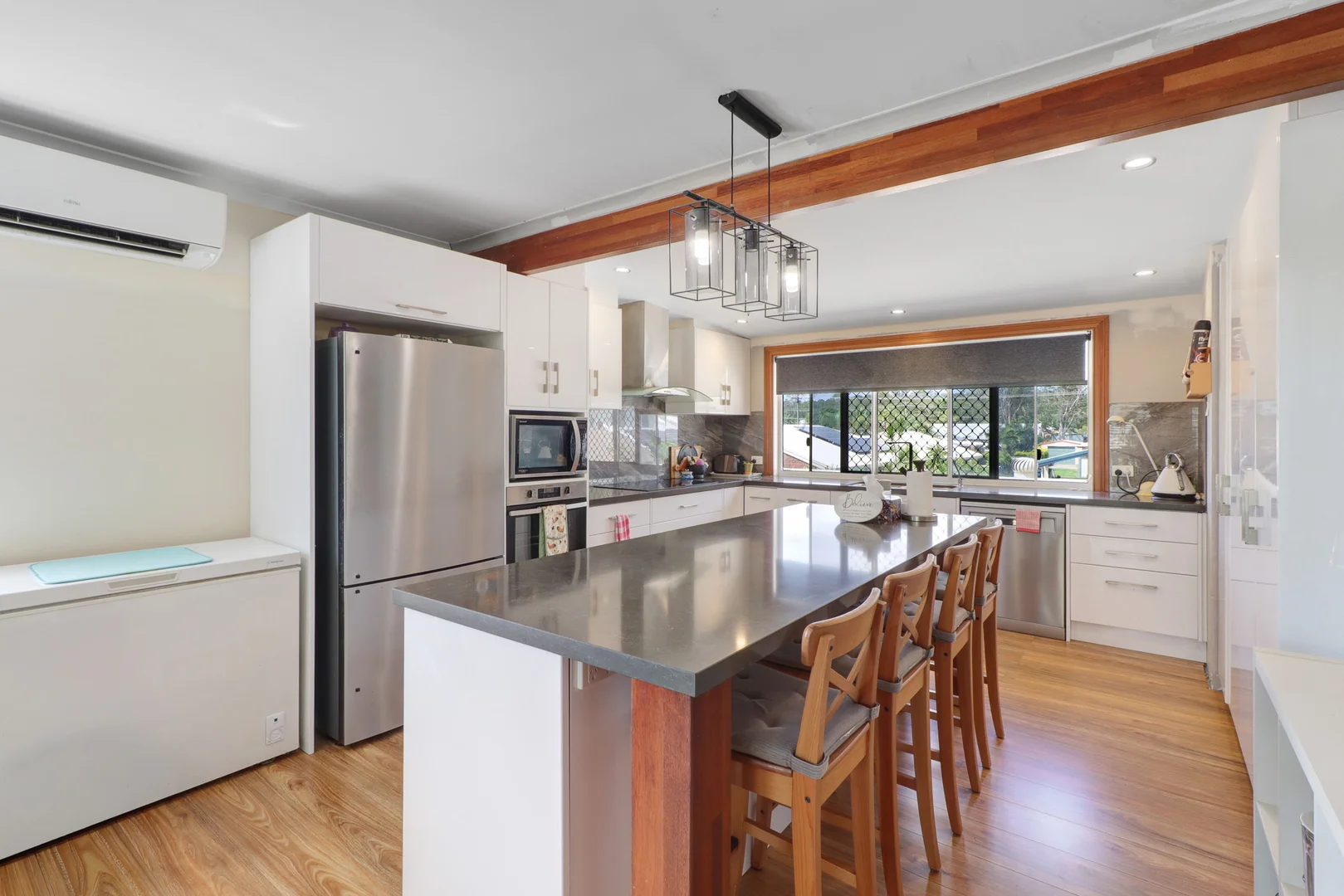 Additional image 15 of 33 Namba Street, Pacific Paradise QLD 4564