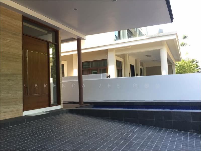 Modern House @ Queen's Road ! Within ONE -km to Nanyang Primary School