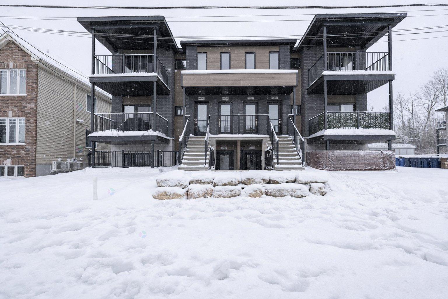 10061 Rue Henri-Piché