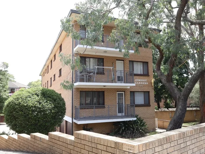 7/3-5 Curtis Street, Caringbah NSW 2229