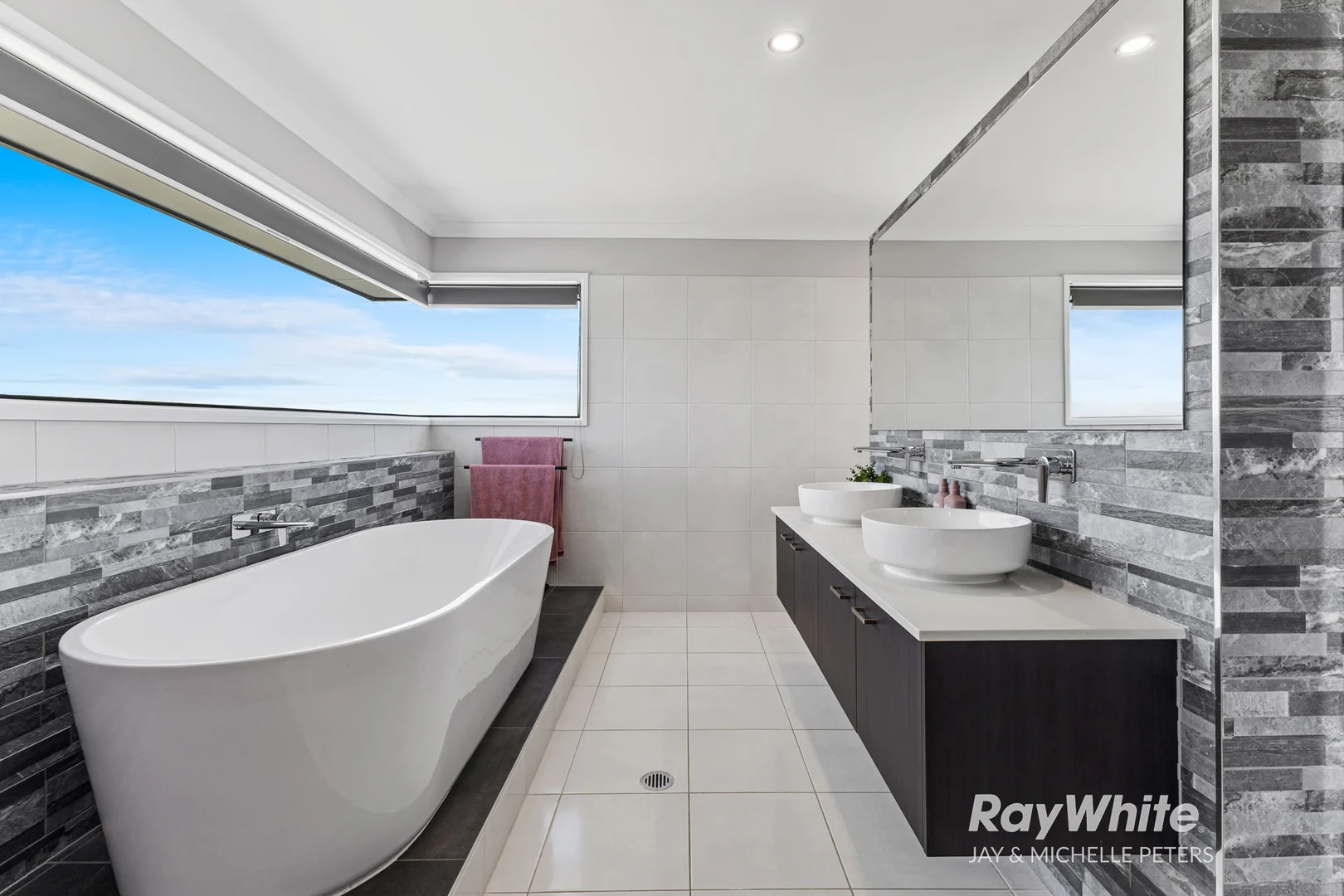 Additional image 20 of 88 Lakeview Promenade, Newport QLD 4020