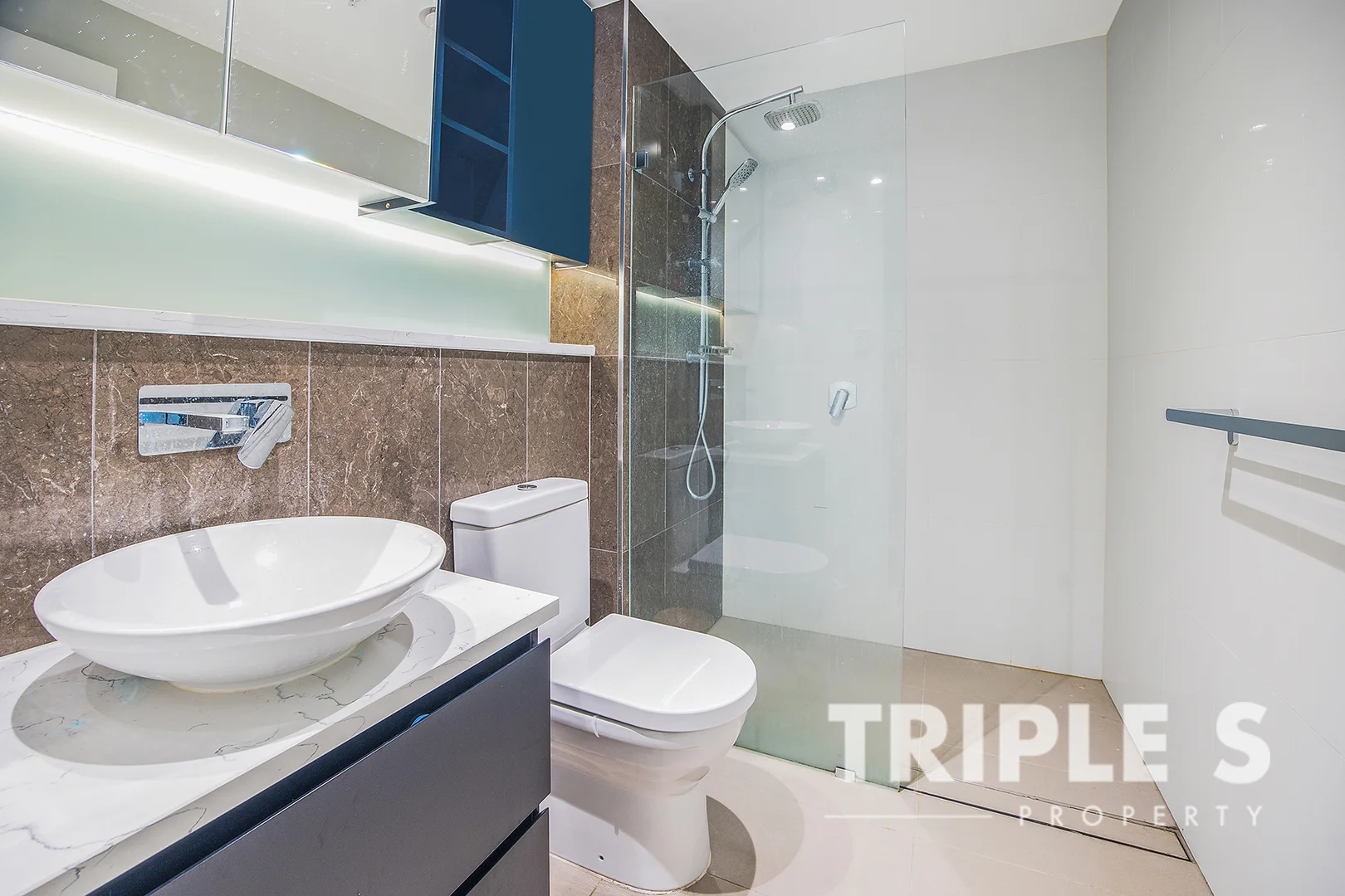Additional image 9 of 1712/17 Wentworth Place, Wentworth Point NSW 2127